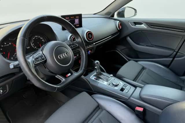 Audi A3 (2013) thumbnail 4
