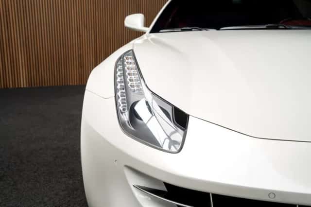 Ferrari FF (2012) thumbnail 14
