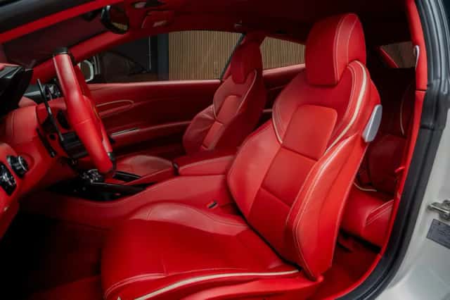 Ferrari FF (2012) thumbnail 38