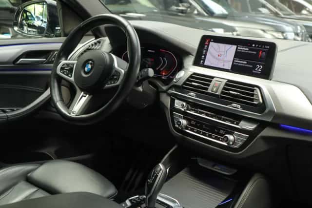 BMW X4 (2020) thumbnail 11