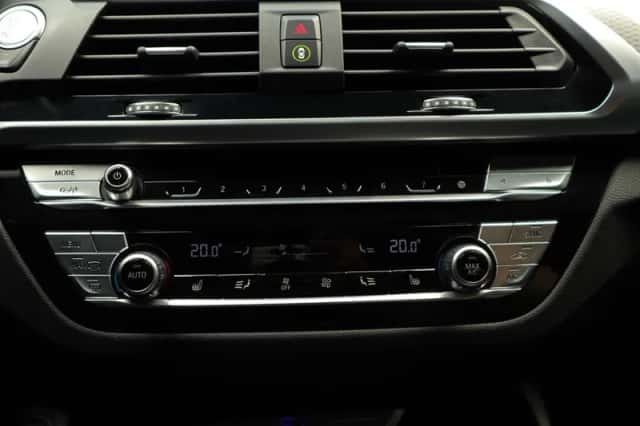 BMW X4 (2020) thumbnail 17