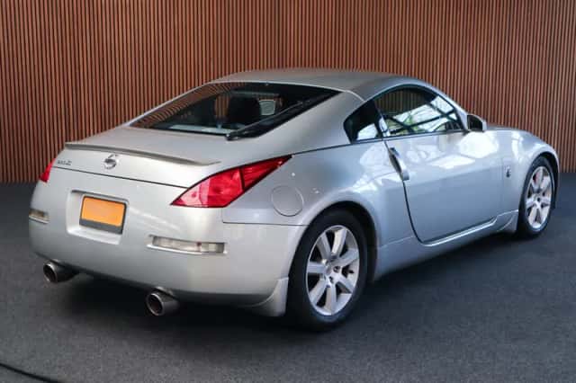 Nissan 350Z (2003) thumbnail 5