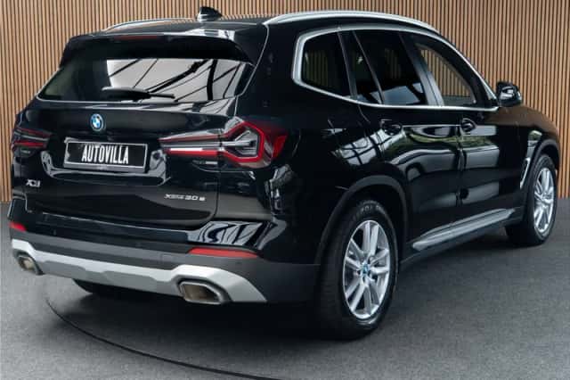 BMW X3 (2022) thumbnail 5