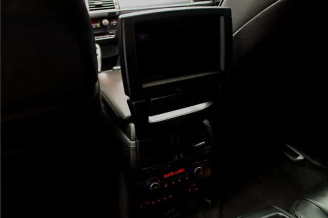 BMW X6 (2010) thumbnail 17