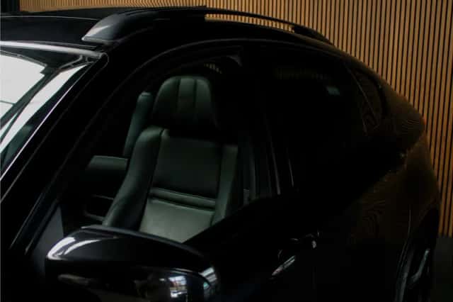 BMW X6 (2010) thumbnail 19
