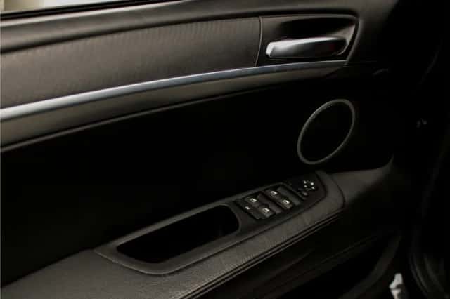 BMW X6 (2010) thumbnail 23