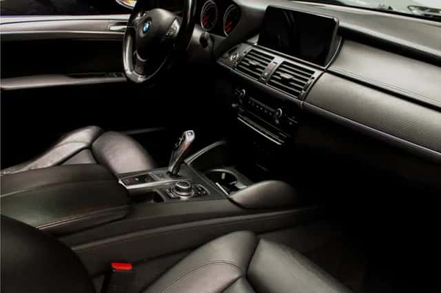 BMW X6 (2010) thumbnail 8