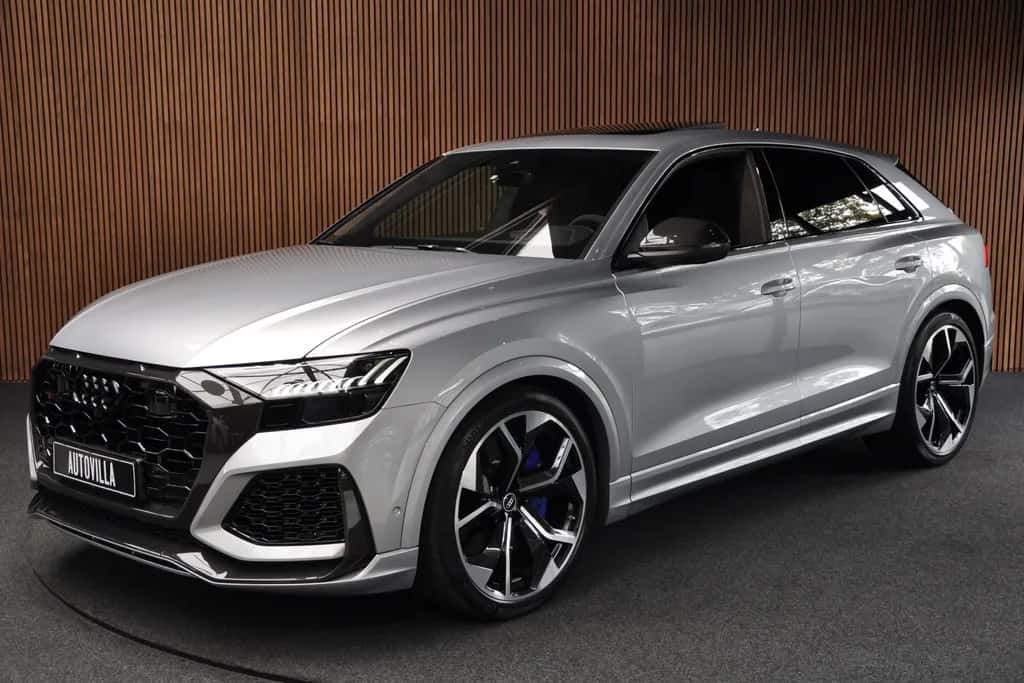 Audi RS Q8 (2021) — foto 1