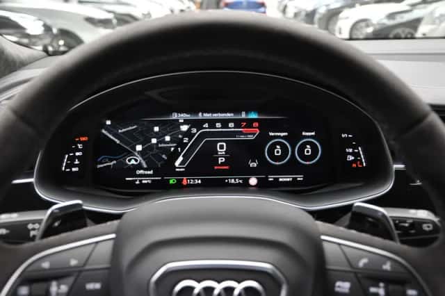 Audi RS Q8 (2021) thumbnail 25