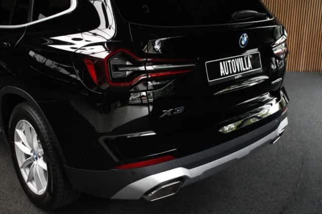 BMW X3 (2021) thumbnail 15