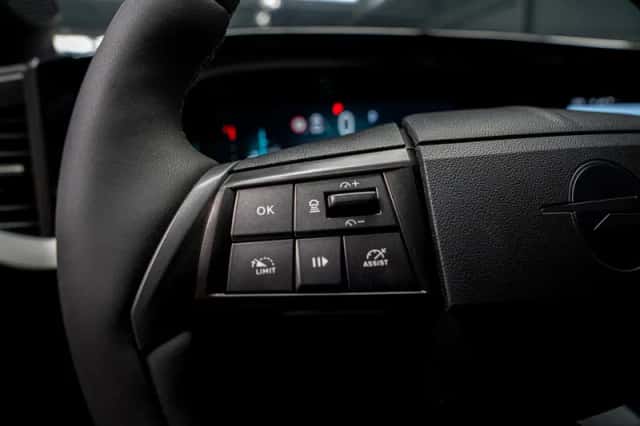 Opel Mokka (2025) thumbnail 14
