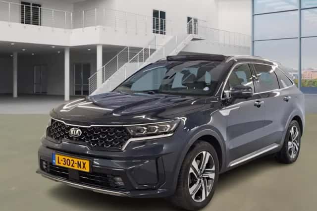 Kia Sorento (2021) thumbnail 1