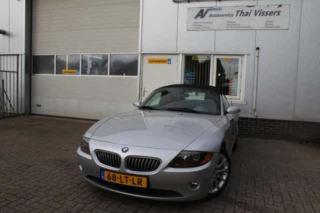 BMW Z4 (2003) thumbnail 1