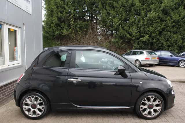 Fiat 500 (2013) thumbnail 4