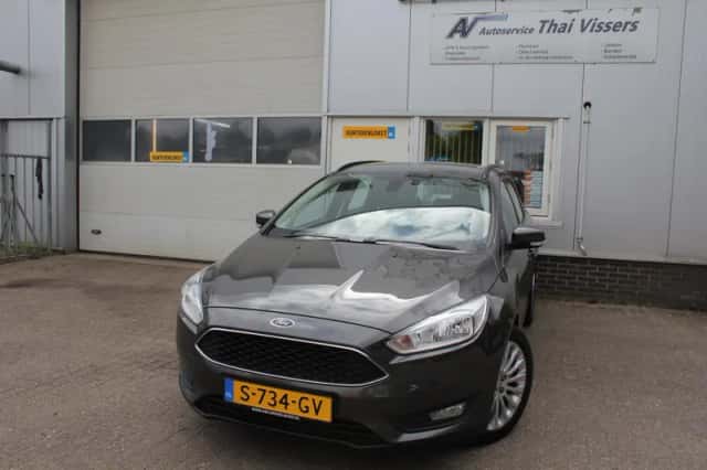 Ford Focus (2018) thumbnail 1
