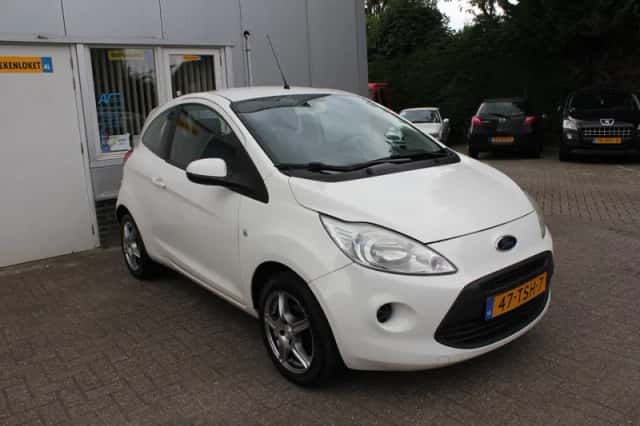 Ford Ka (2012) thumbnail 3