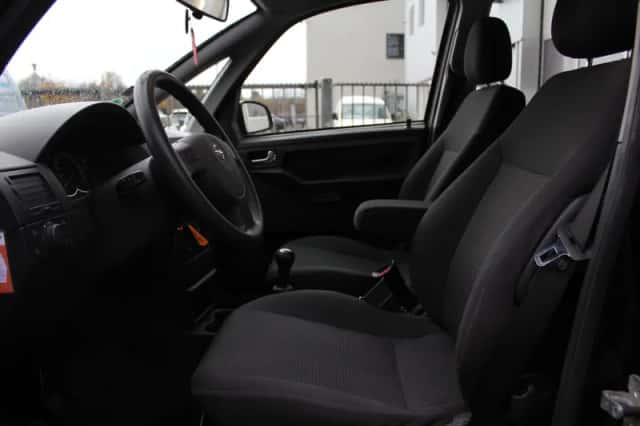 Opel Meriva (2008) thumbnail 6