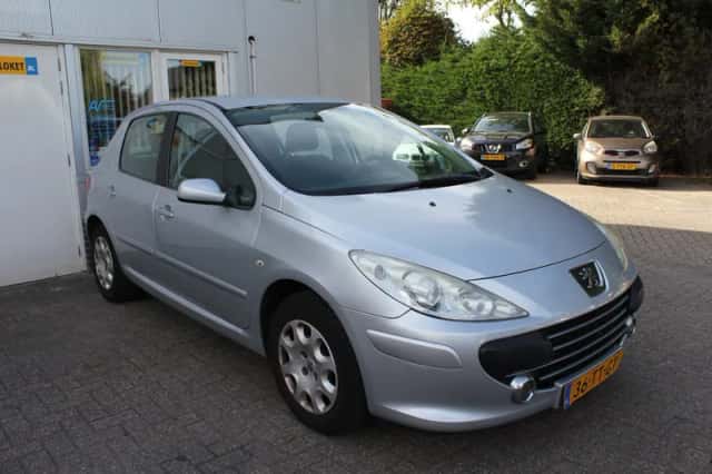 Peugeot 307 (2007) thumbnail 3