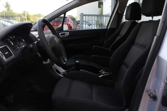 Peugeot 307 (2007) thumbnail 6