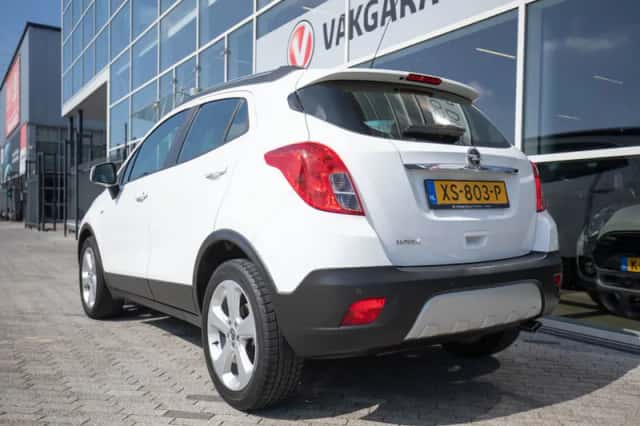 Opel Mokka (2013) thumbnail 4