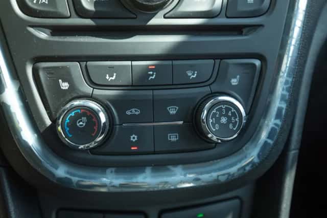 Opel Mokka (2013) thumbnail 6