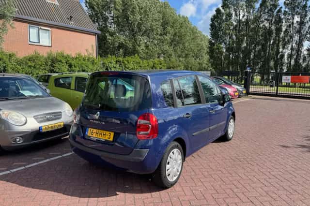 Renault Grand Modus (2008) thumbnail 4