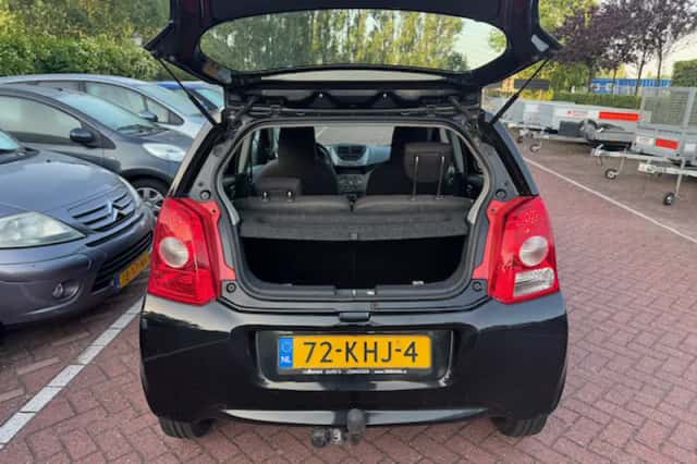 Suzuki Alto (2009) thumbnail 5