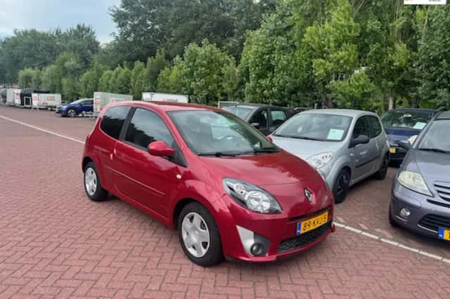 Renault Twingo (2010) thumbnail 1