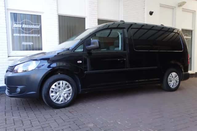 Volkswagen Caddy (2012) thumbnail 2