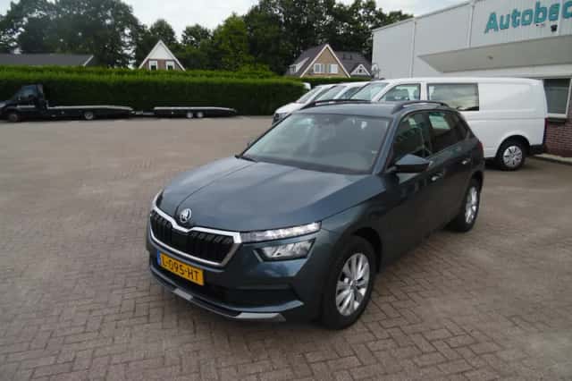 Škoda Kamiq (2021) thumbnail 3