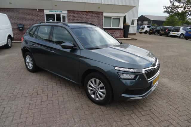 Škoda Kamiq (2021) thumbnail 4