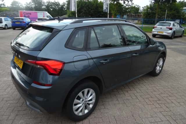 Škoda Kamiq (2021) thumbnail 5