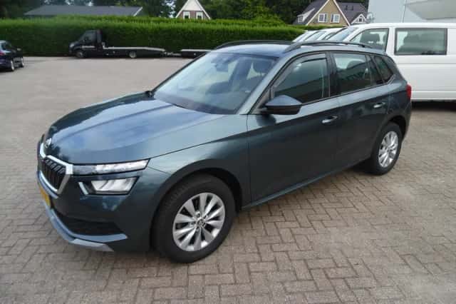 Škoda Kamiq (2021) thumbnail 3