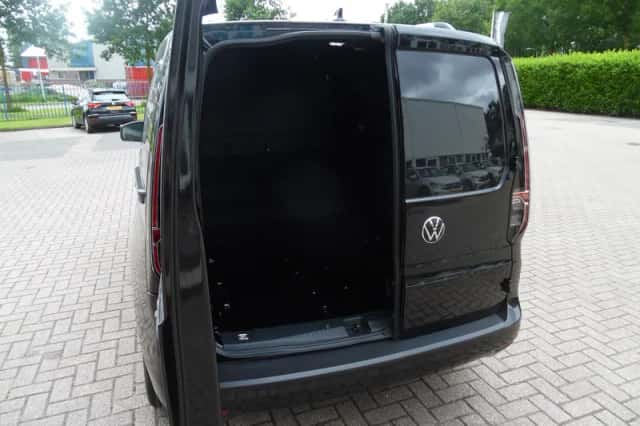 Volkswagen Caddy (2021) thumbnail 6