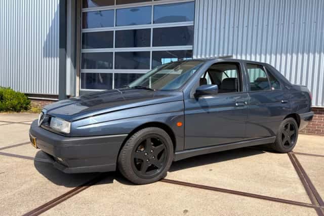 Alfa Romeo 155 (1997) thumbnail 1