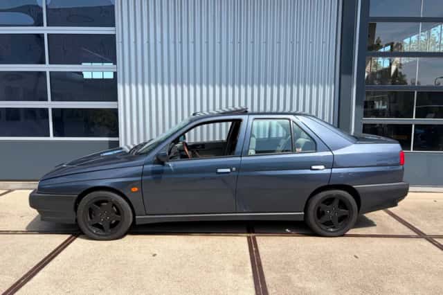 Alfa Romeo 155 (1997) thumbnail 2