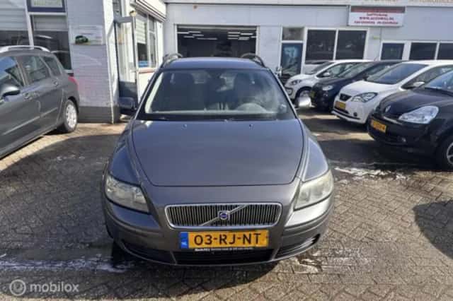 Volvo V50 (2005) thumbnail 3