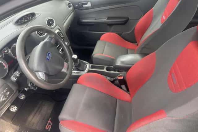 Ford Focus (2007) thumbnail 3
