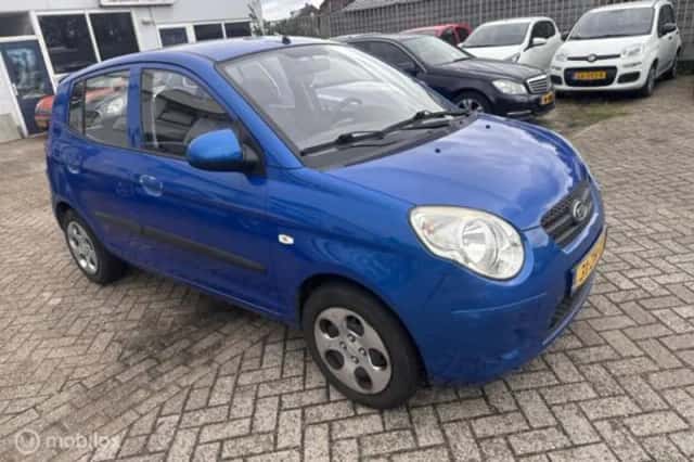 Kia Picanto (2008) thumbnail 5
