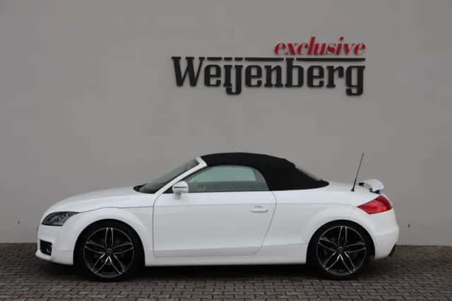 Audi TT (2007) thumbnail 5