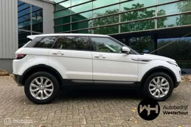 Land Rover Range Rover Evoque (2018) thumbnail 3