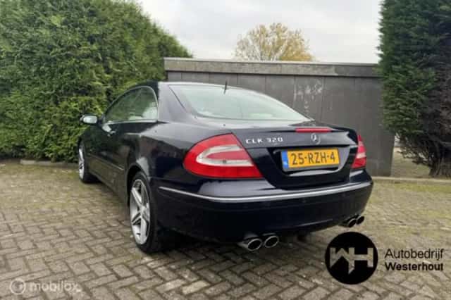 Mercedes-Benz CLK-Klasse (2005) thumbnail 4