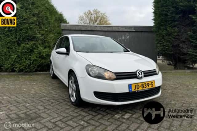 Volkswagen Golf (2009) thumbnail 1