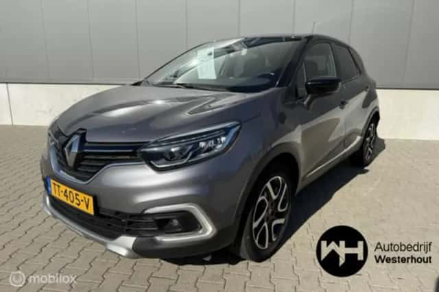 Renault Captur (2018) thumbnail 2