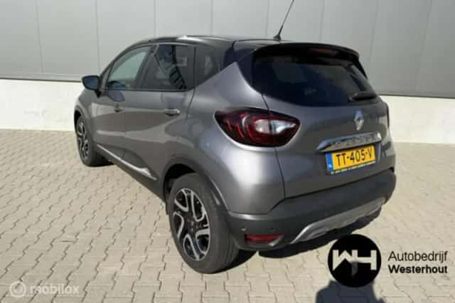 Renault Captur (2018) thumbnail 3