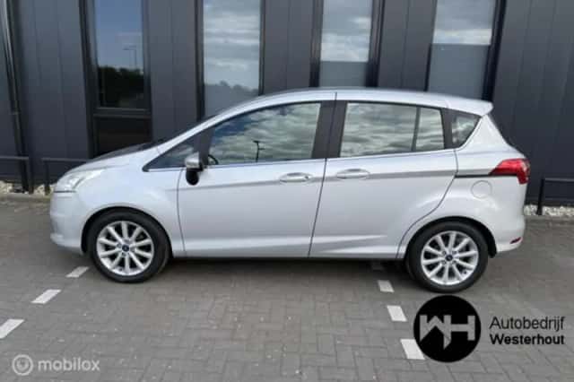 Ford B-Max (2017) thumbnail 5