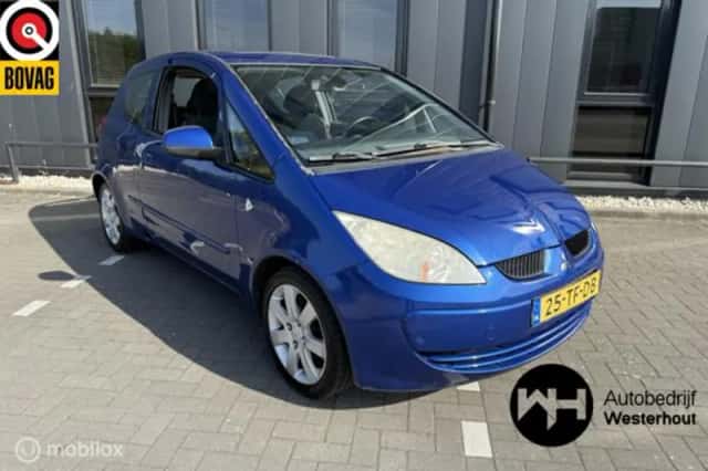 Mitsubishi Colt (2006) thumbnail 1