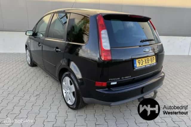 Ford Focus (2007) thumbnail 4