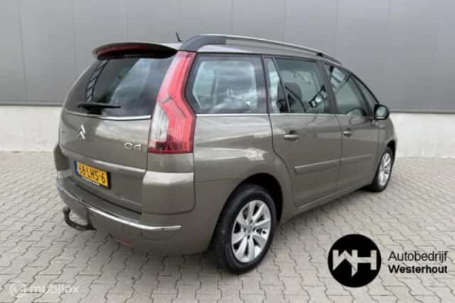 Citroën C4 Grand Picasso (2010) thumbnail 4