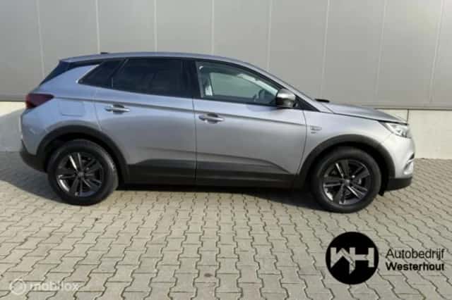 Opel Grandland (2019) thumbnail 6